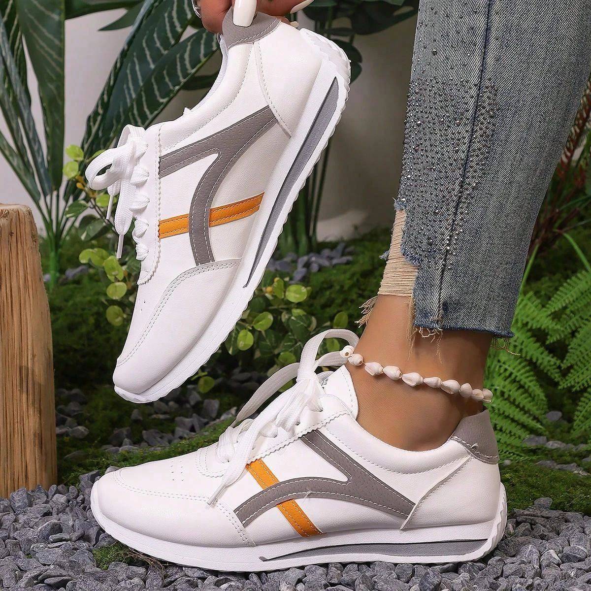 Sneakers Women New Sports Shoes Women's Small White Shoes Fashion Comfort Sneakers All-match Lightweight Casual Running Shoes