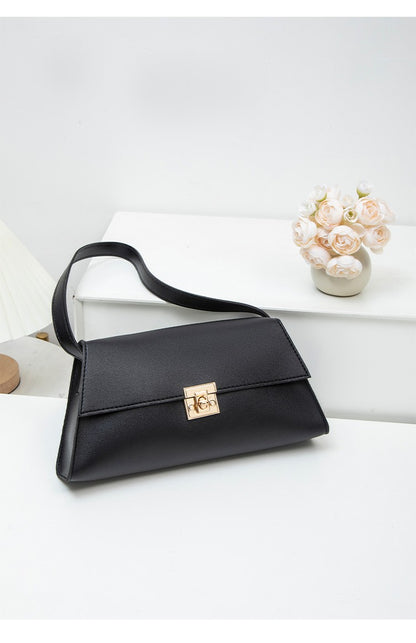 Internet Celebrity Retro Small bag for Women In Autumn and Winter, new trendy crossbody bag, fashionable one shoulder small bags