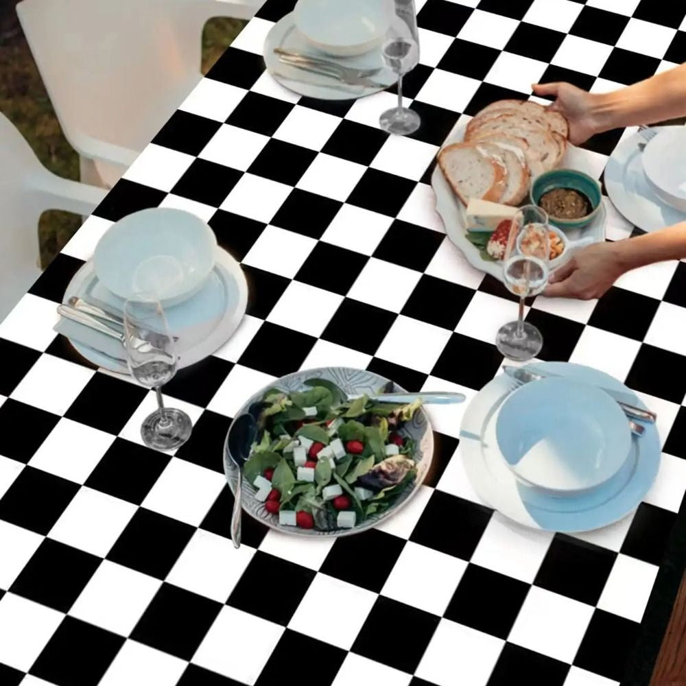 137x274cm Party F1 race black and white checkered tablecloth Waterproof and stain-proof disposable tablecloth