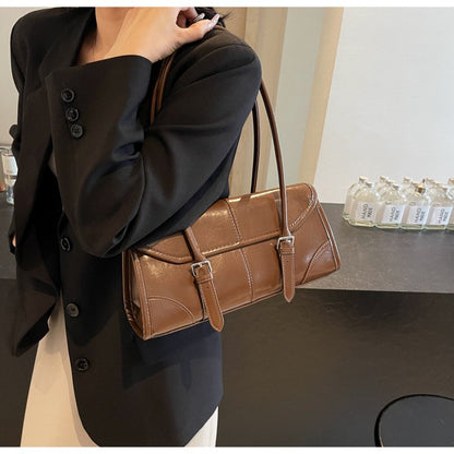 High End Burgundy Oil Wax Leather Underarm Bag Elegant Women's Magnetic Buckle Shoulder Bag Commuter Versatile Ladies Tote Bags