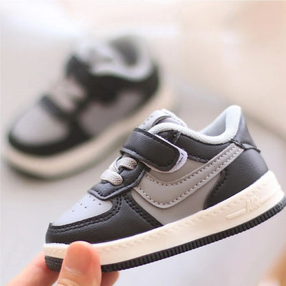 Children's Fashion Sneakers New Kids White Non-slip Casual Shoes Boys Girls Breathable Sneakers Toddler Outdoor Sports Shoes