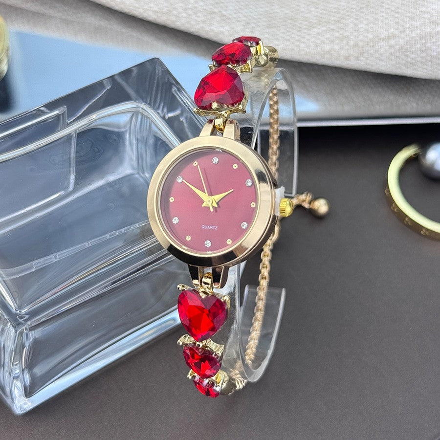 Ladies' quartz watch with three heart-shaped diamond-encrusted bracelet round alloy case and mixed scale simple light luxury