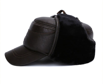 2025 New Style Men Ear Flap Genuine Leather Hat Winter Vintage Baseball Caps Thicken Warmer Flat Hats Fashion Real sheepskin Cap