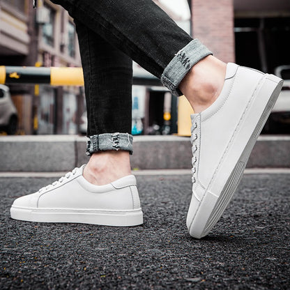 New Sneakers Men Shoes Genuine Leather Mens Casual Shoes Flat Male Footwear Fashion Black White Shoes Tenis Masculino Skateboard