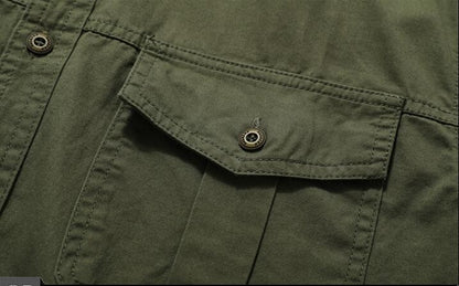 New Summer Men Short Sleeve Tooling Shirts Military Stytle Multi Pockets Cargo Shirts High Quality Men Cotton Casual Shirts 5XL