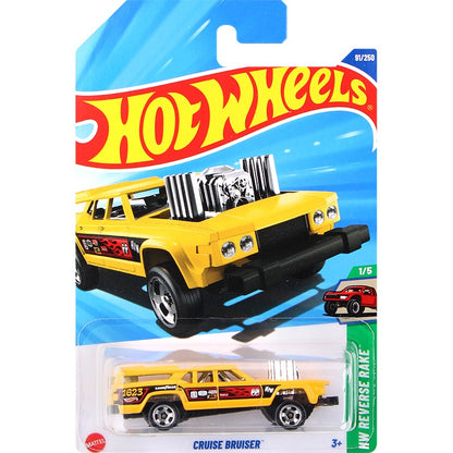 Hot Wheels C4982 2025-J Ferrari Mercedes F1 McLaren Porsche 1:64 Alloy Cars, Diecast Model Collection for Racing Fans & Kids