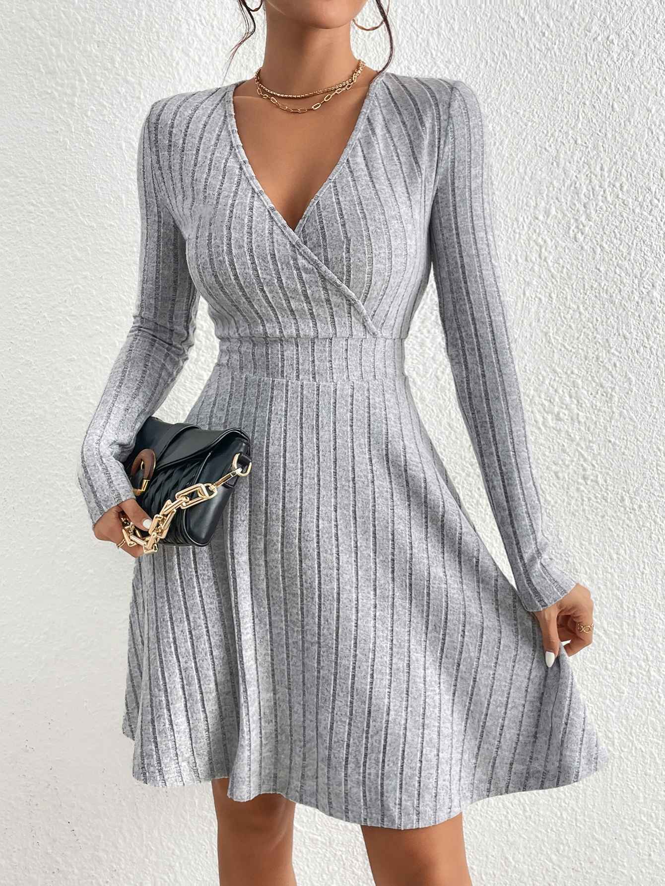 New for autumn/Winter 2024 Women Knit Slim Sexy Bodycon Dress V-Neck Long Sleeve