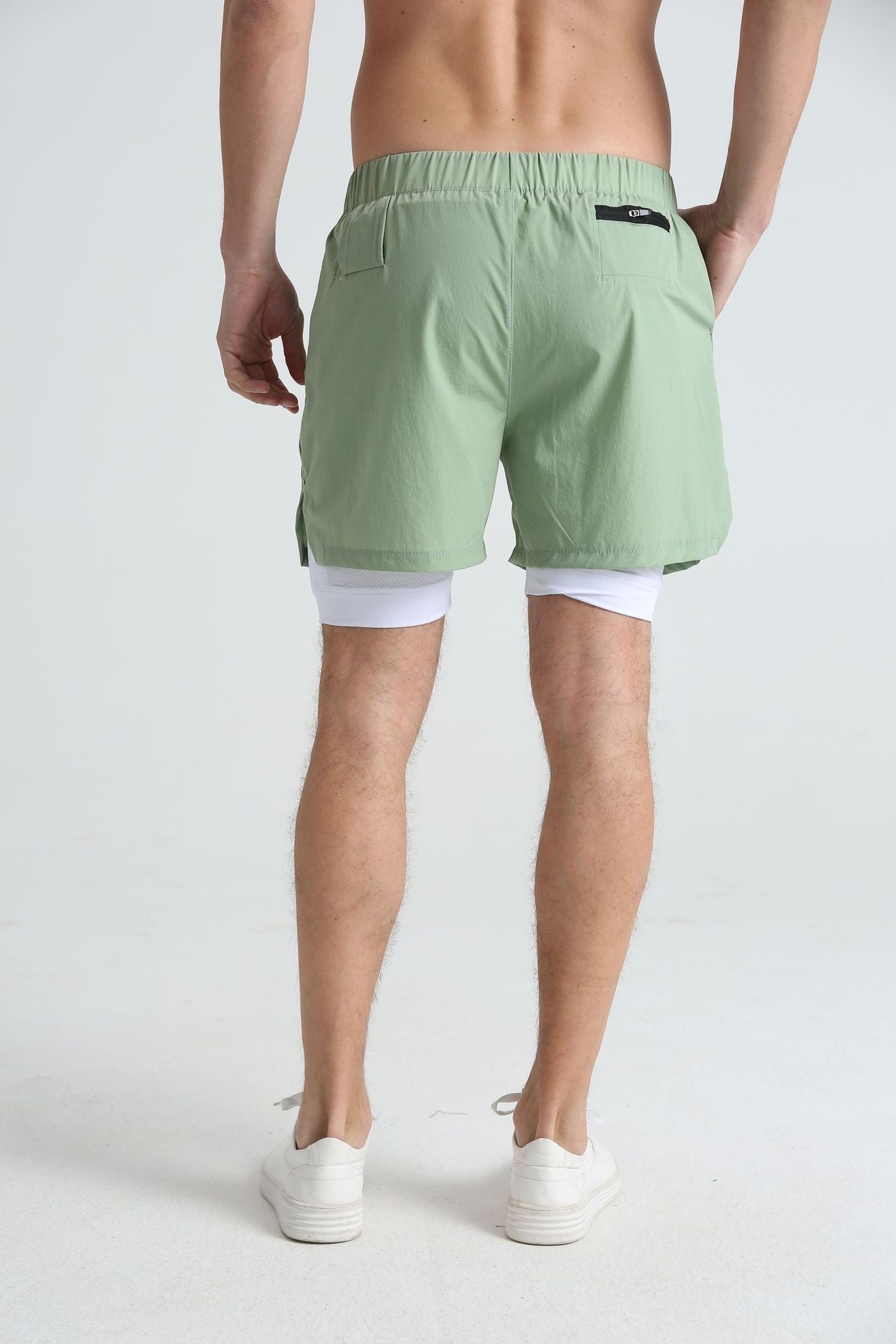 Men's sports double-deck shorts Fitness Quick Dry Training Shorts Casual 2 In 1 Multi-pocket sweatpants Men Gyms Running shorts