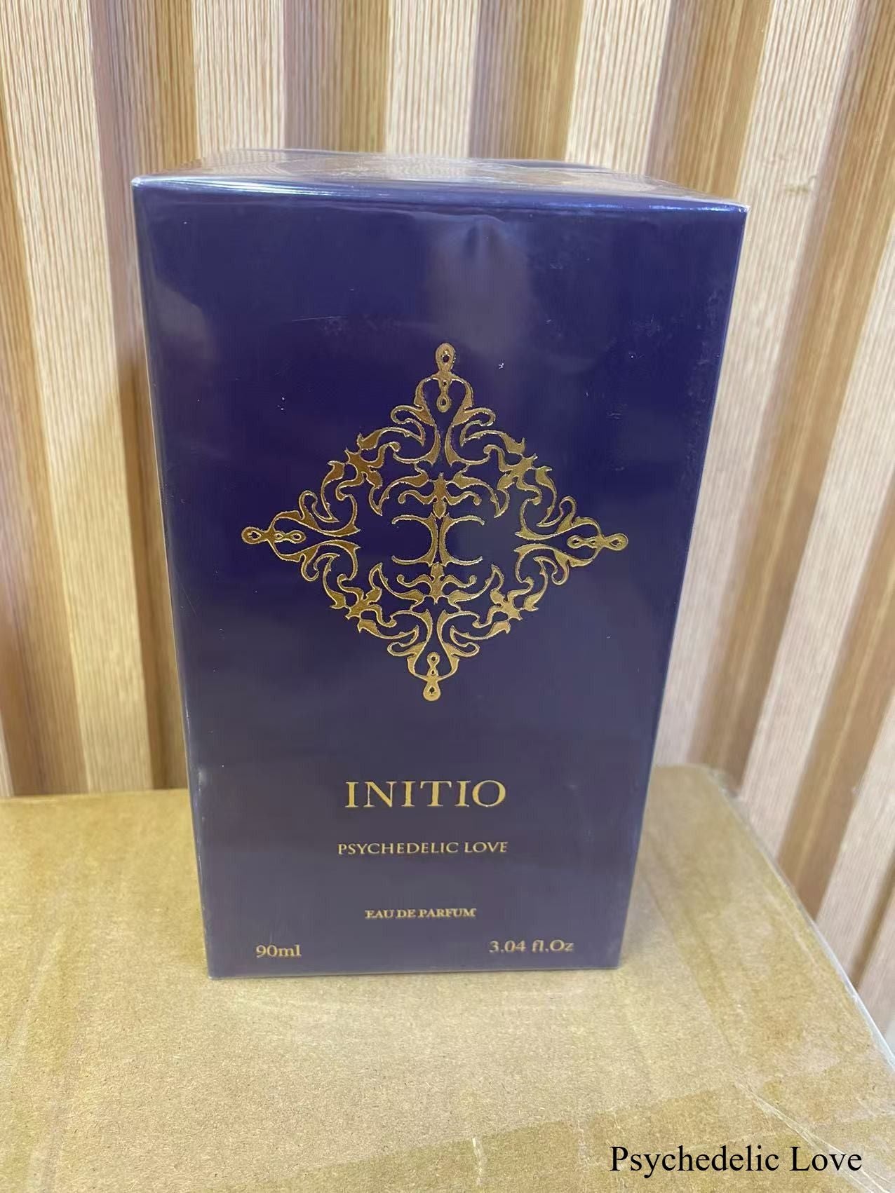 Perfume Unissex 90ml – Eau de Parfum Oriental Amadeirado de Luxo de Longa Duração com Oud, Baunilha, Almíscar e Rosa para uma Fragrância Marcante Diária