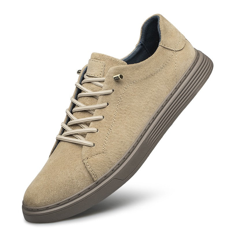 Novo sapato masculino casual de camurça com cadarço, respirável e confortável para caminhada, antiderrapante e resistente ao desgaste, sapatos baixos