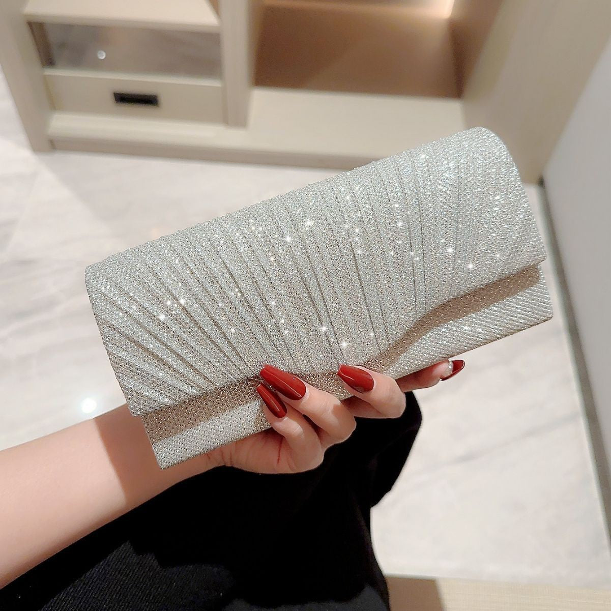 Ladies Glitter Silver Clutch Bag Envelope Evening Bag Fashion Elegant Long Purse Women Chain Shoulder Bags Wedding Party Handbag