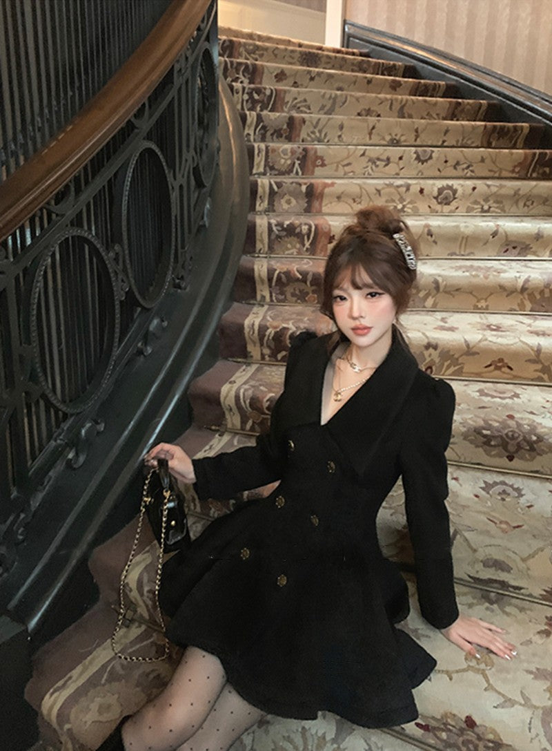 Vintage Black Wool Blends Coats Women Elegant Faux Collar Woolen Jacket Korean Long Sleeve Outerwears Winter Design Overcoat New