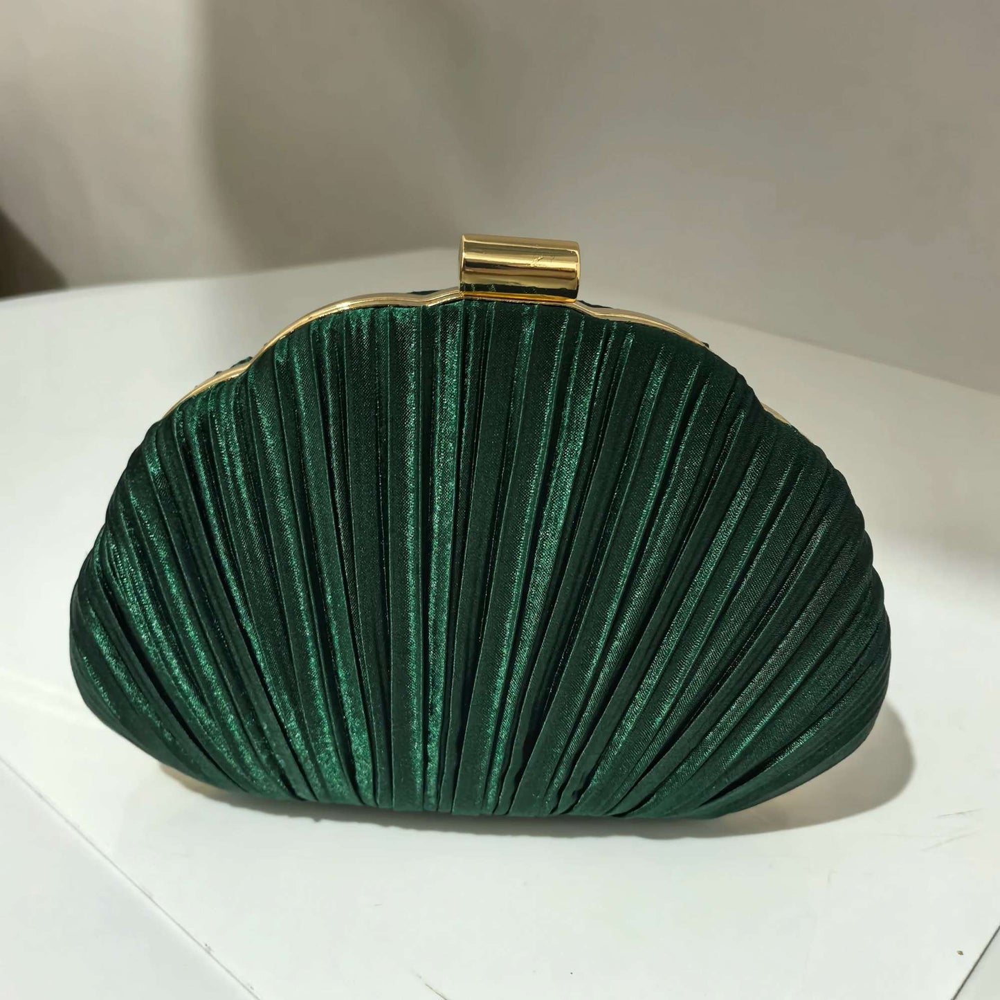 Shell Design Ruched Women Evening Bags Apricot Color Glitter Satin Luxury Party Dress Clutch Bags With Shoulder Chain Messenger