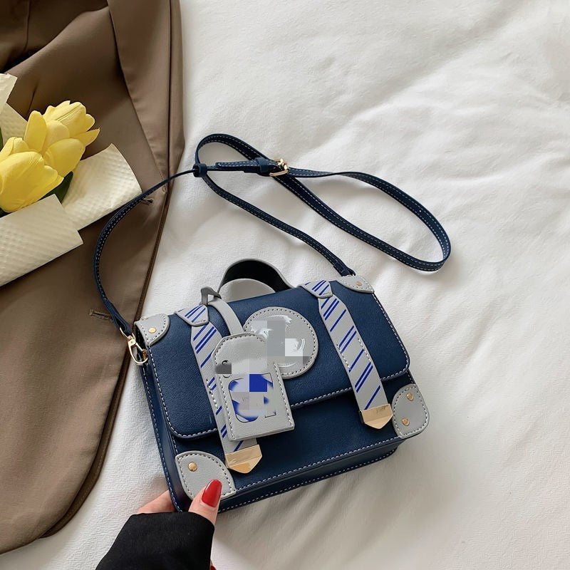 Magic Academy Style Cambridge Bag Handheld Crossbody British Style Postman Bag