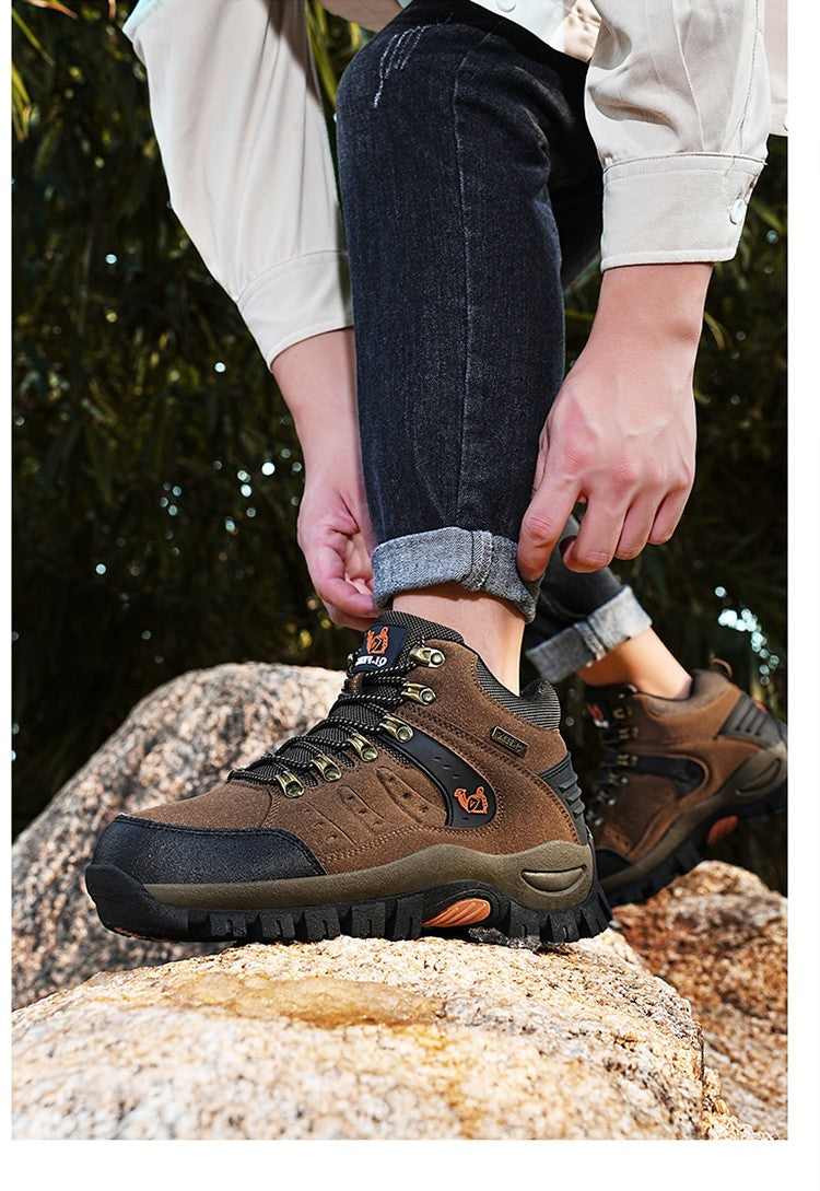 Botas Masculinas Clássicas Modernas para Tornozelo Botas de Caminhada Resistentes ao Desgaste em Camurça de Vaca Tênis de Caminhada Confortáveis Masculinos Sapatos Táticos