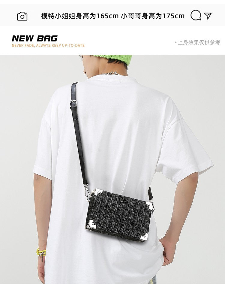 Couple's Sling Bag Straw Weaving with Corner Metal Decoration Boxy Shape Doctor Bag for Date Back to School Party Shoulder Bag