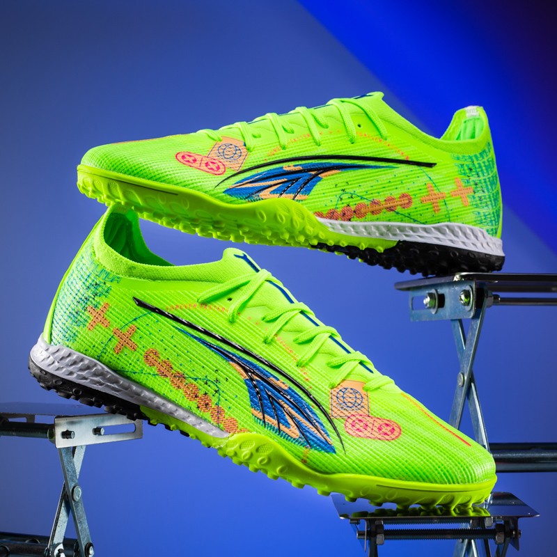 Soccer Shoes Men's Football Field Boots Grass Training Society Sports Soccer Cleats Without ShoeLaces Crampons De Football