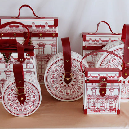 Round Paper Gift Box Leather Carry Hands Portable Wedding Candy Cake Chocolate Favors Bag Birthday Party New Year Decor Supplies