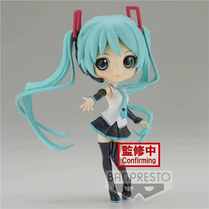 Em Estoque Original Qposket Chibiusa Sailor Moon Tsukino Usagi Kino Makoto PVC Miku Q Posket Brinquedos Fofos Anime Bonecos de Ação Presente