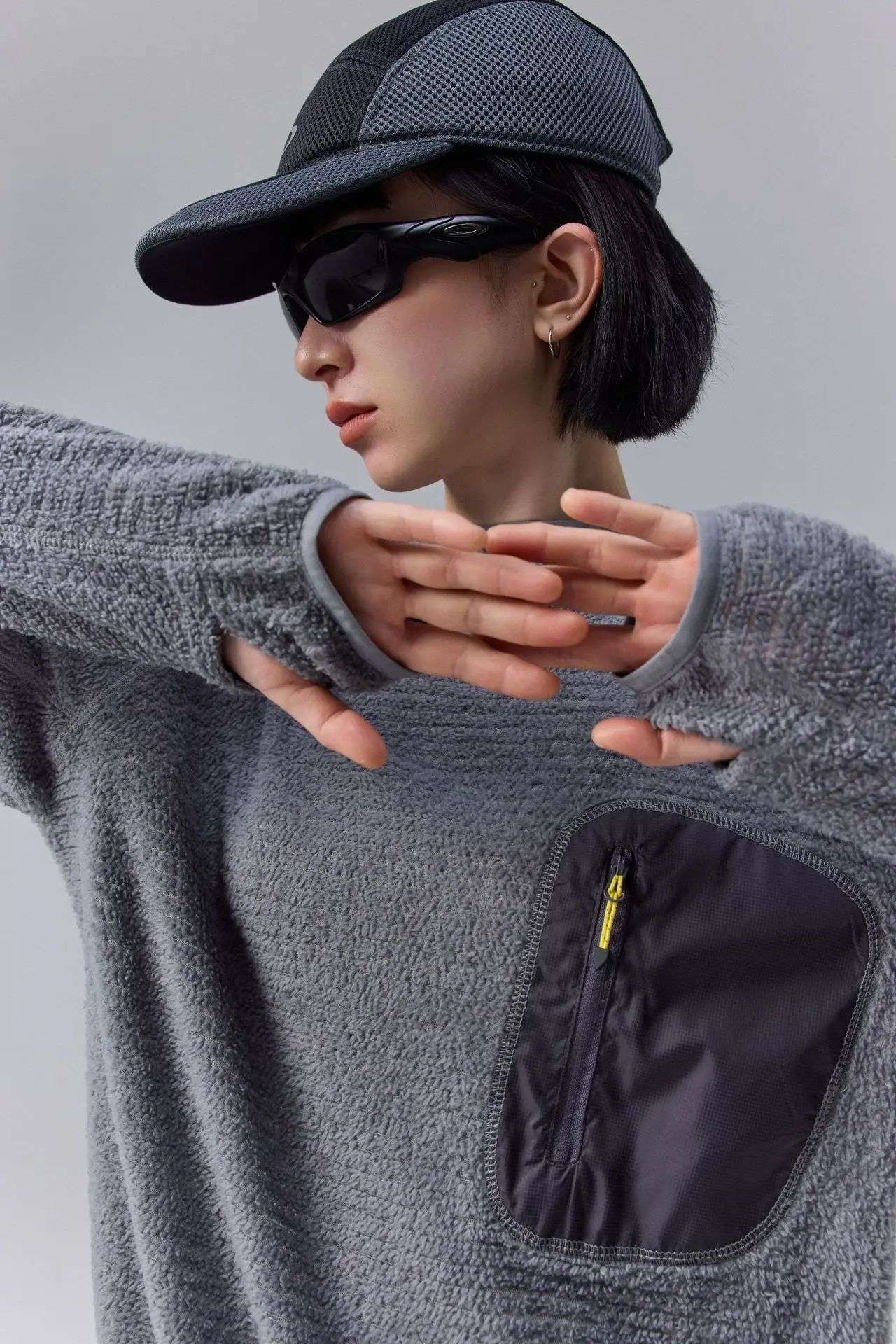 Mr. Song Original Outdoor Ultra-Light Lock Heat Breathable Loose Casual Hoodie Base Shirt for Men And Women