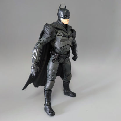 Multiverse Bat-Herói Dr.-Destino Atom Espantalho Silêncio Mulher-Maravilha Dourada 7" Boneco de Ação Solto