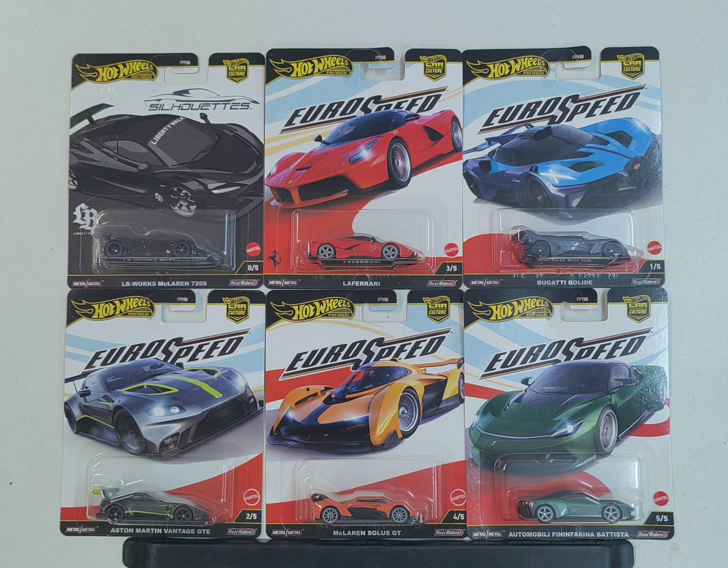 Hot Wheels Ferrari 1:64 Escala Carro Modelo em Liga de Metal Velocidade Europeia Meteor Brinquedo Mais Vendido como Presente de Aniversário ou Natal