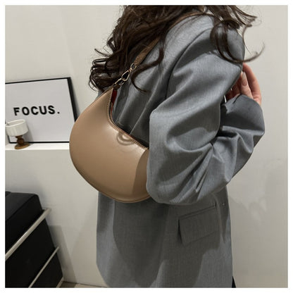 New Fashionable High-end Moon-shaped Baseball Bag Showing Luxury Women's Single Shoulder Bag Elegant lady Handbags bolso mujer