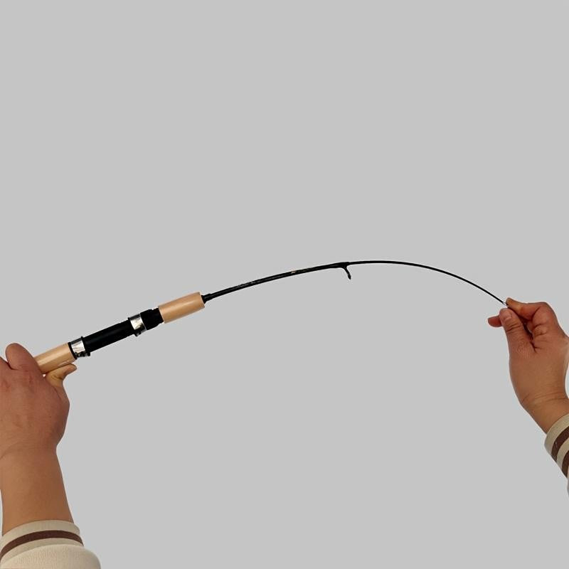1 vara de pesca no gelo em fibra de carbono ultraleve com cabo ergonômico macio e ponta de ação rápida - Design resistente similar à fibra de vidro