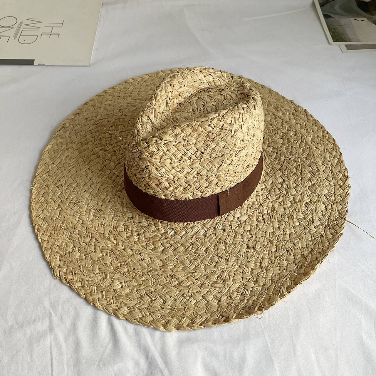 Chapéu de palha Raffite com aba grande para Jazz, chapéu de praia retrô inglês versátil para mulheres com proteção solar, estilo Hepburn, chapéu de senhora francesa
