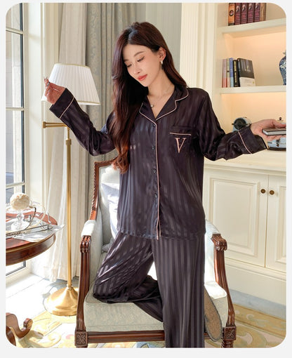 Women's Ice Silk Pajama Set Long Sleeve Long Pants Lightweight Sleepwear for Spring And Autumn Comfortable Homewear Pj Set