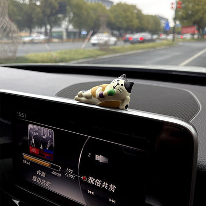 Cute Healing Kitten Ornaments For Car Dashboard Resin Cat Figure Car Interior Decorative Cat Ornament Vehicle Accessories