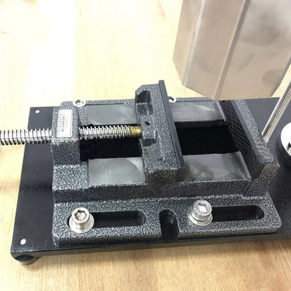 Vertical Small Manual Injection Molding Machine Desktop Plastic Molding Machine Injection Molding Machine for PVC PP PE ABS