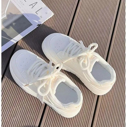 2024 New Women Leather Flat Shoes Autumn Fashion Breathable Vulcanized White Sports Lace Up Thick Soled Casual Shoes for Women