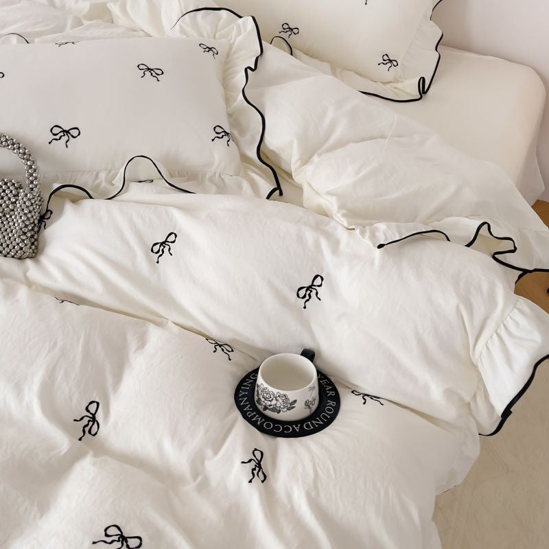 3pcs bow embroidery Bedding set ruffles Duvet Cover Set (1*Duvet Cover + 2*Pillowcase, Without Core)for bedroom guest room