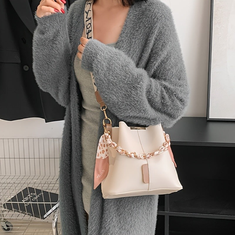 New Fashion Women's Shoulder Bag Large Capacity Ribbon Chain Bucket Bag Crossbody Bag Daily Commuting