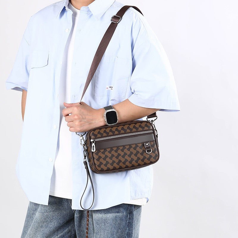 Fashion Business Shoulder Bag PU Leather Men Clutch Bag Wide Strap Crossbody Bag Designer Casual Male Messenger Pack Phone Purse
