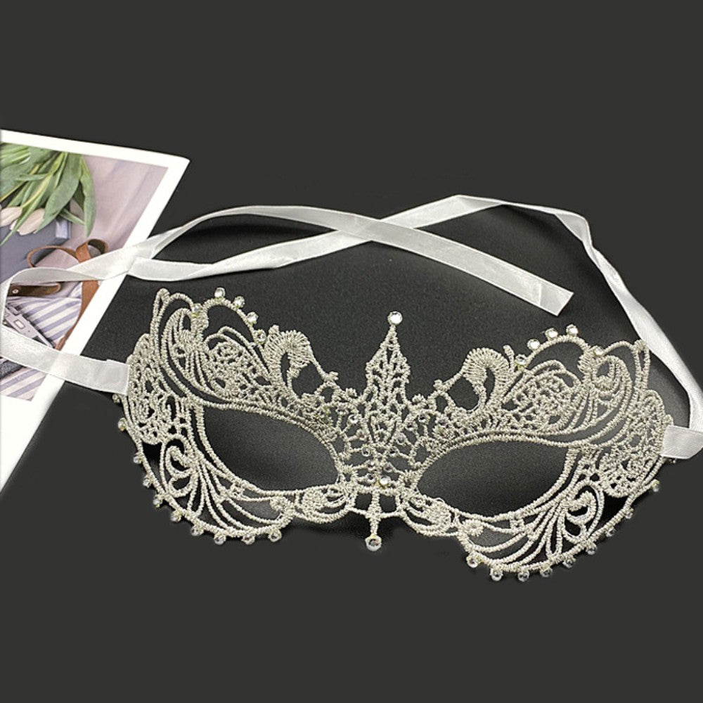 Makeup Ball Hollow Lace Face Mask With Ribbon Princess Masquerad Cosplay Prom Props Costume Female Sexy Diamonds Eye Mask