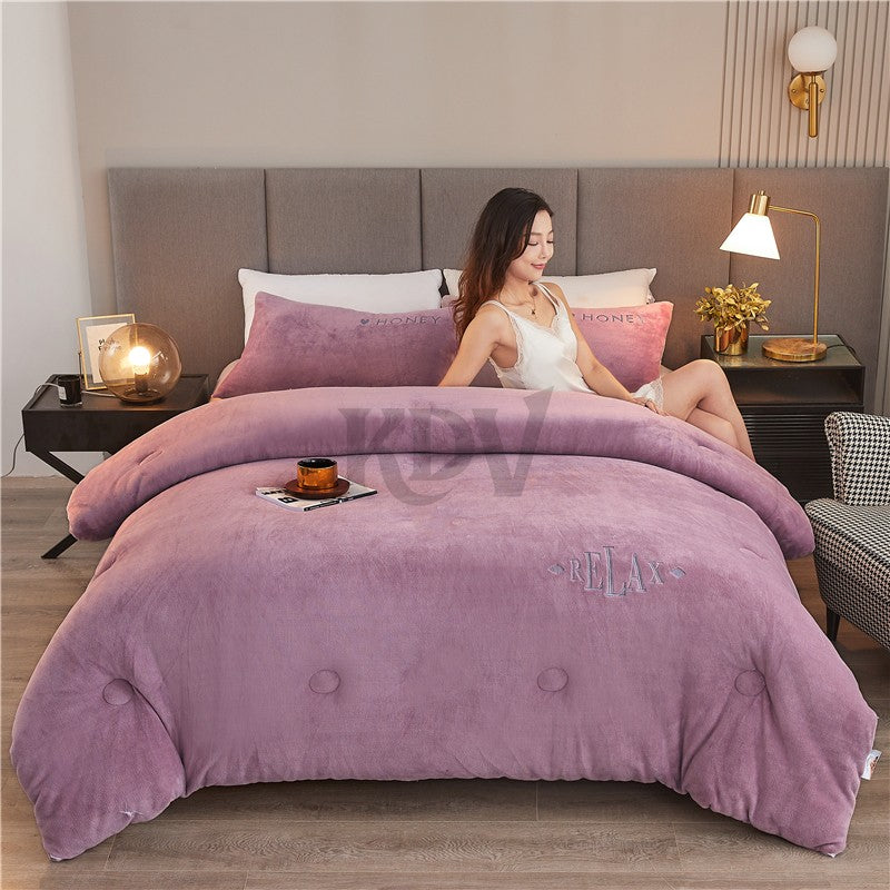 Double Sided Milk Velvet Winter Comforter Thickened Warm Double Layer Flannel King Size Quilts for Bed Solid Soft Plush Duvets