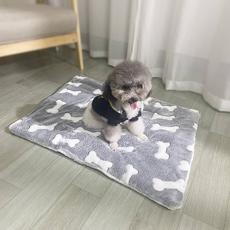 Tapete de inverno flanelado para animais de estimação, multimodelo, colchonete para canil, cobertor quente para animais de estimação, adequado para animais de estimação de grande, médio e pequeno porte