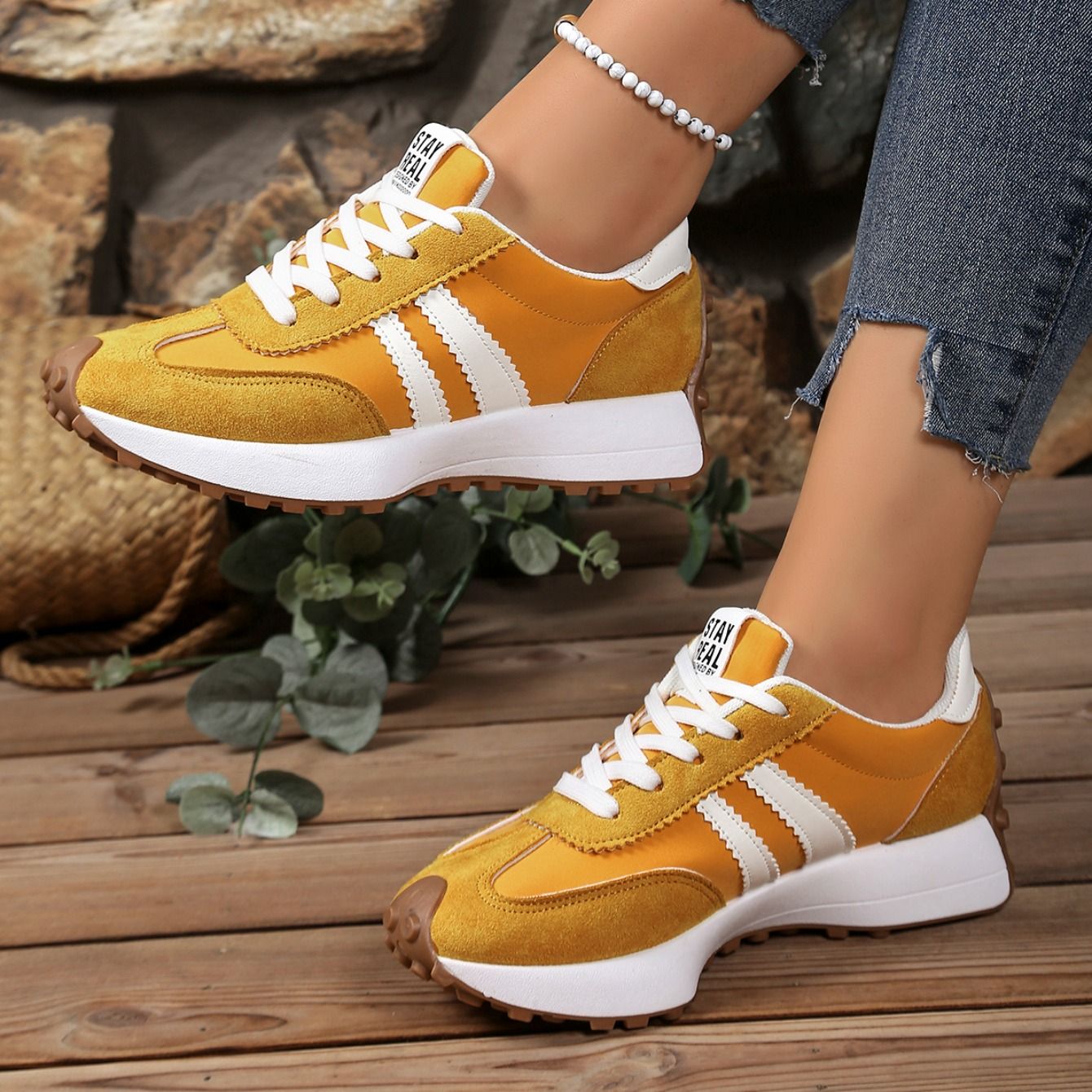 Spring Thick Bottom Women Sneakers 2025 Summer Casual Patchwork Leather Sneakers Women Outdoor Casual Comfortable Shoes Ladies