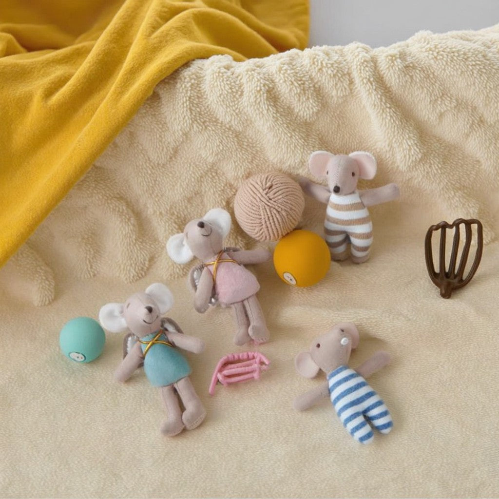 2025 Baby Plush Toy Comforts Sleeping Cute Rabbit, Bear, Mouse Baby Girl Doll, Cloth Doll Doll