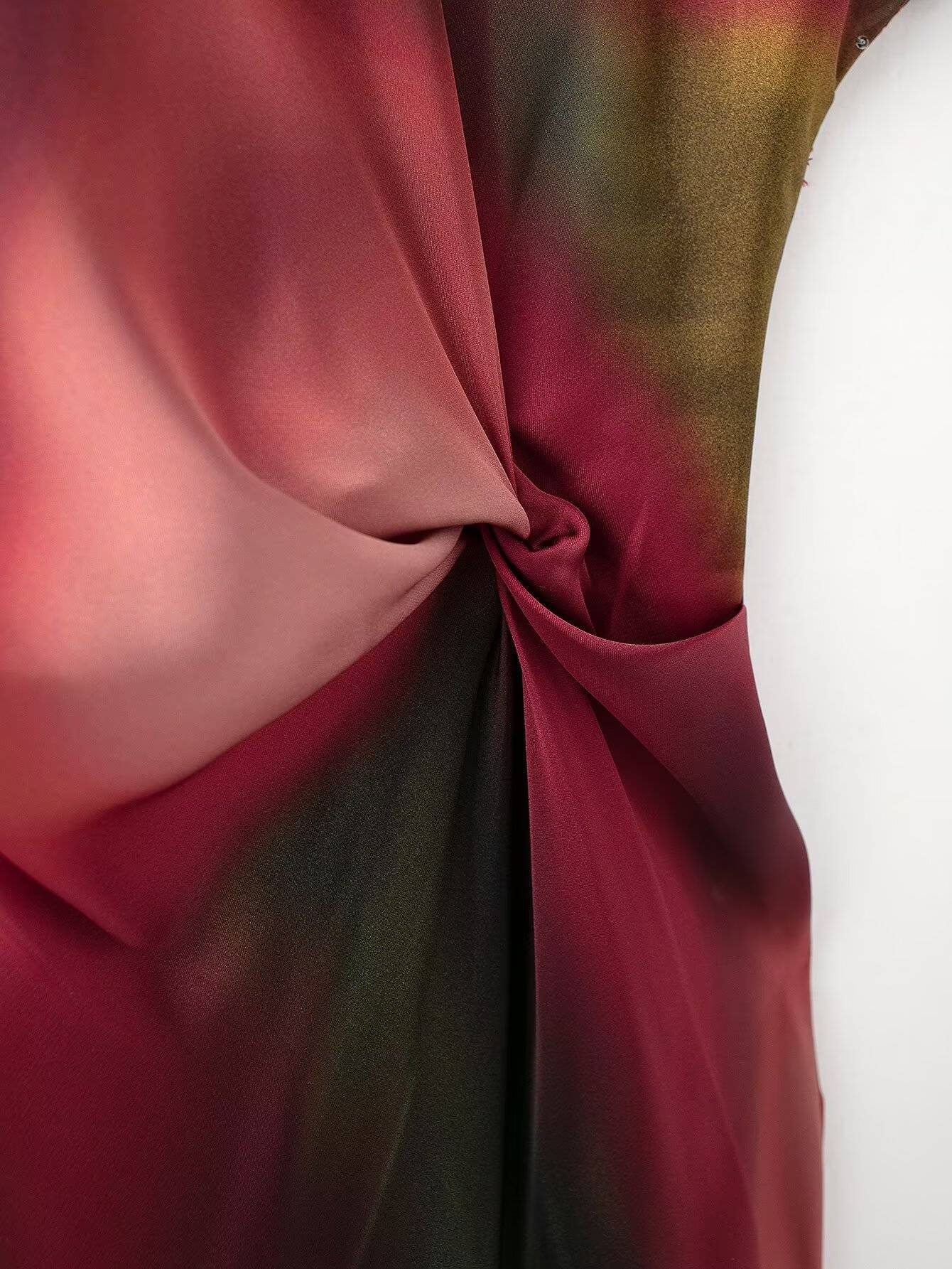 2025 RARA Spring New Women's Round Neck Waist Silk Satin Texture Printed Midi Dr