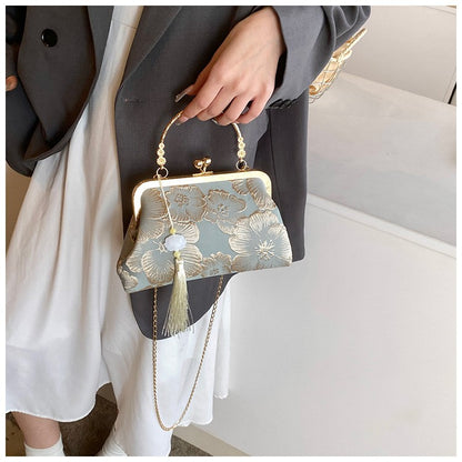 Chinese Style Embroidered Shoulder Bag Elegant Handbag Retro Small Square Bag Wedding Party Luxury Designer Women Evening Clutch