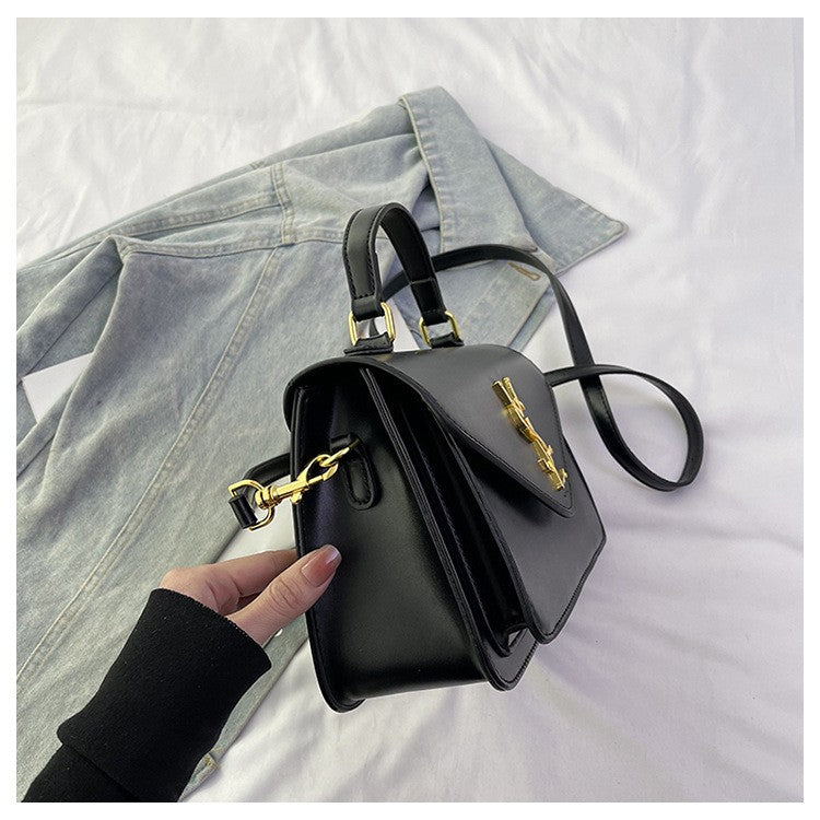 2025 New Retro Small Square Bag Leisure Bag Single Shoulder Crossbody Bag Versatile Commuter Postman Bag