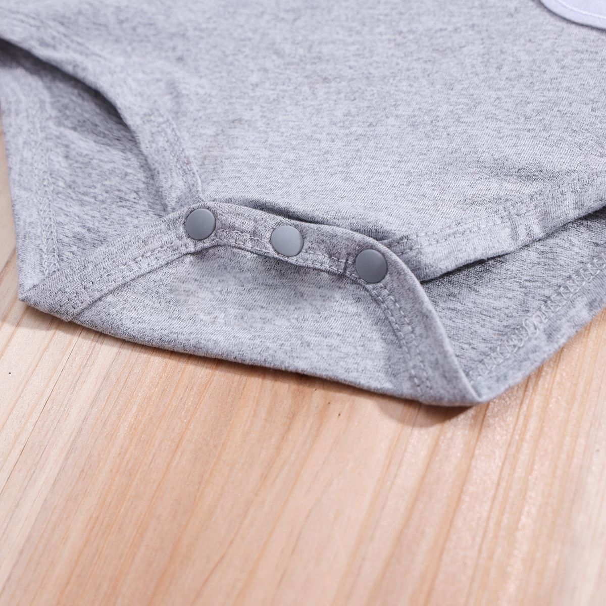 3pcs IURNXB Newborn Baby Boy Girl Clothes Set Christmas Tree Long Sleeve Bodysuit Romper and Pants Hat Fall Winter Outfits 0-18M