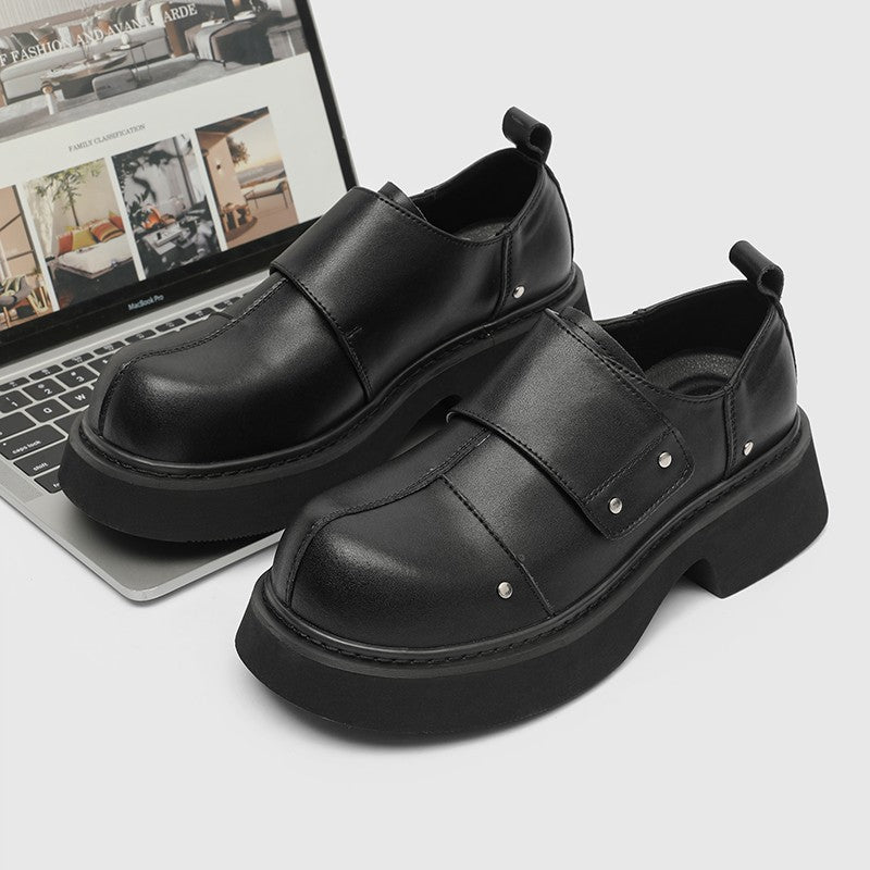 Velcro slip in formal shoes for men thick soled British style black metal decorative loafers casual patent leather shoes trendy