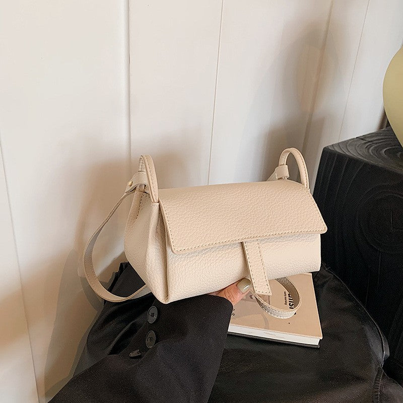 New Retro Pillow Bag Simple Solid Color Versatile Personality Single Shoulder Crossbody Bag Fashionable Niche Women's Bag