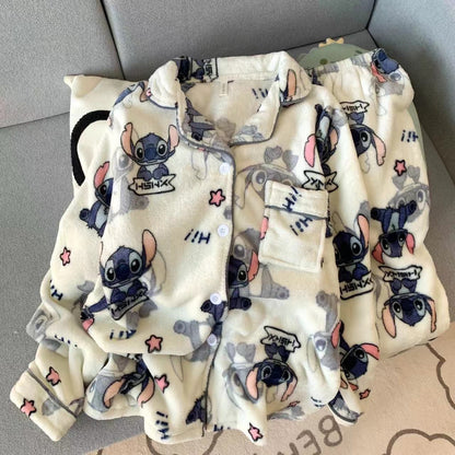 Conjunto de Pijama de Pelúcia para Casal 2 Peças Lindo Disney Stitch Anime Homem Mulher Roupa de Casa Calça de Manga Comprida Inverno Desenho Animado Roupa de Dormir Grossa