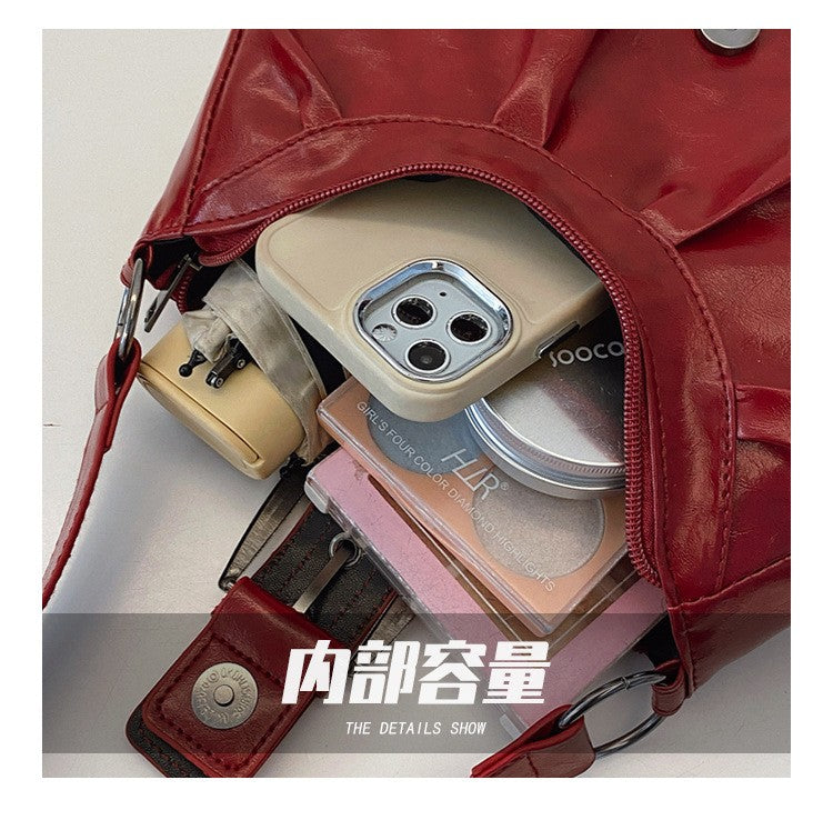 2025 Large Capacity Pleated New Retro Commuter Temperament Locomotive Do Old Style Underarm Shoulder Bag Women