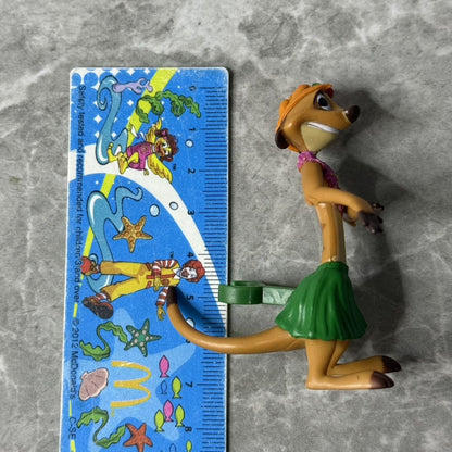 Disney Anime O Rei Leão Dançando Timão Boneco de Ação Colecionável 7CM PVC Estátua Topo de Bolo Presente de Aniversário para Crianças